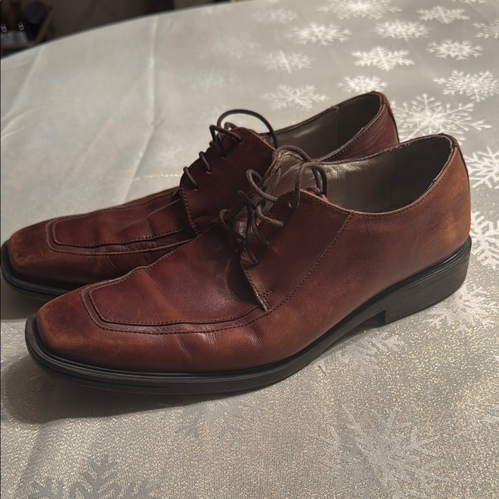 Kenneth Cole New York Brown Oxford Shoes